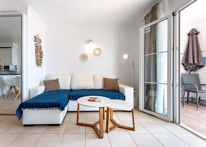 Sea Front Beach House Macarena A